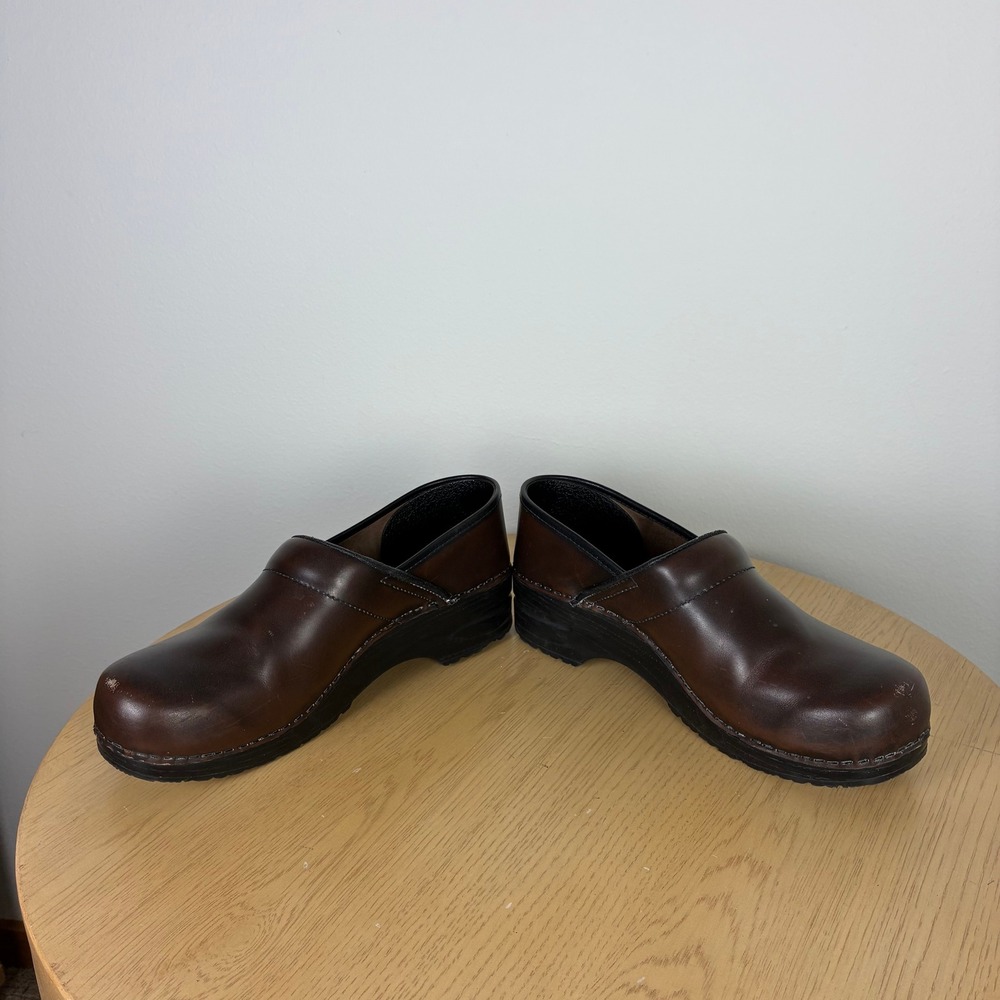 Sanita Prof Brown Leather Clogs Women's EU 43 US 11 12 Comfort Work Shoes - Picture 3 of 6